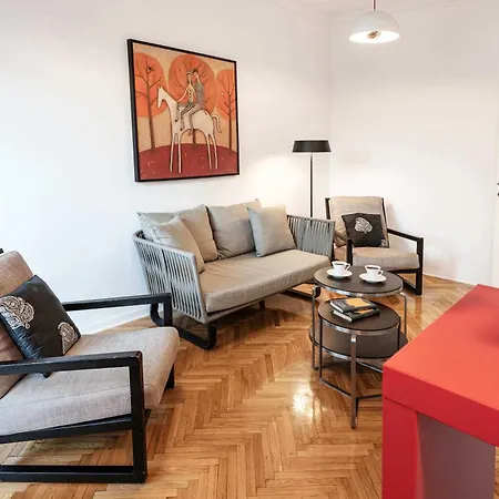 Apartment Two Bedroom With The Free Parking *