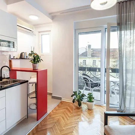 Two Bedroom With The Free Parking Belgrade